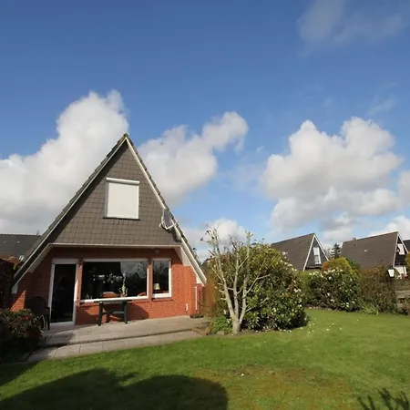 Holiday home Tiefblick, *