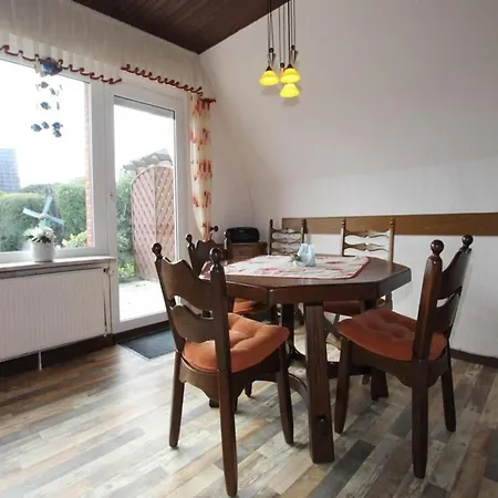 Tiefblick, Holiday home